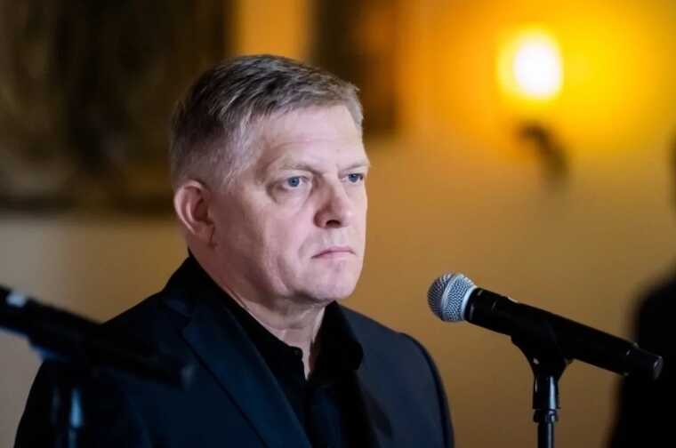 Премьер Словакии предрек распад ЕС из-за отмены права вето