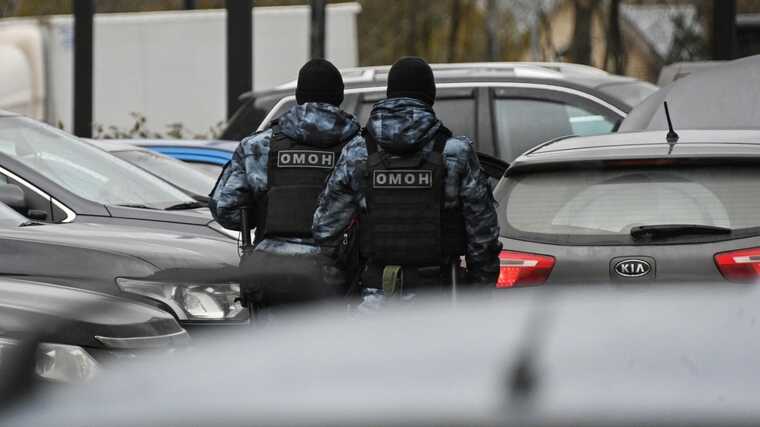 Узбекистан возмущён жёстким рейдом ОМОНа в московском общежитии