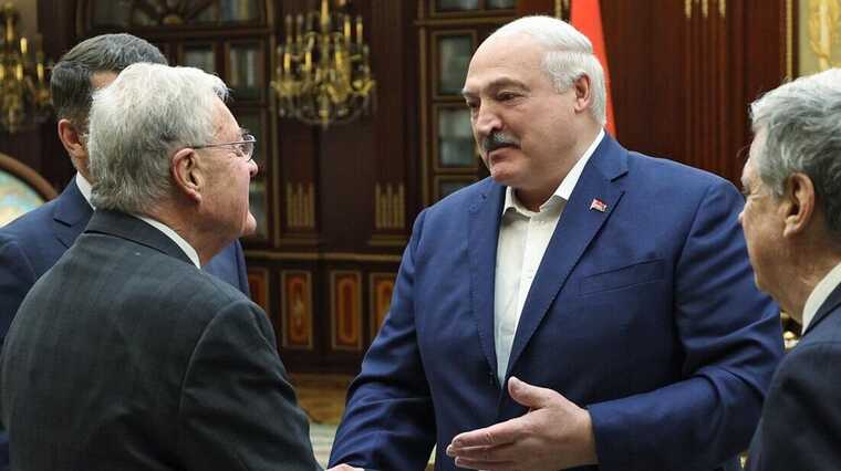 Лукашенко провёл переговоры с Келлогом более шести часов, обсуждая санкции и конфликты в мире