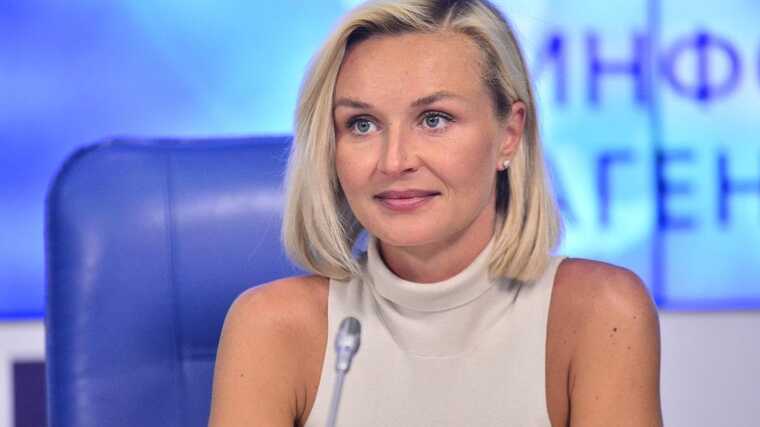 Полина Гагарина получит 23 миллиона рублей за четыре песни ко Дню победы над Японией