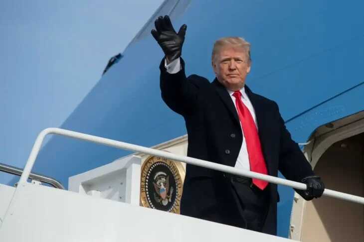 Белый дом исключил The Wall Street Journal из пресс-пула поездки Трампа в Шотландию