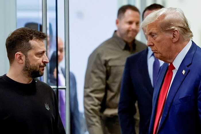 Колумнист NYT: отказ Трампа от гарантий безопасности заставил Зеленского искать компромисс с РФ
