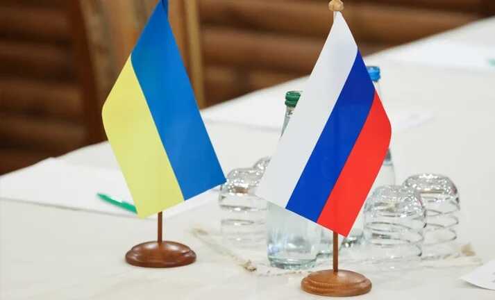 Украина готова сделать "существенные шаги к миру" на переговорах с РФ