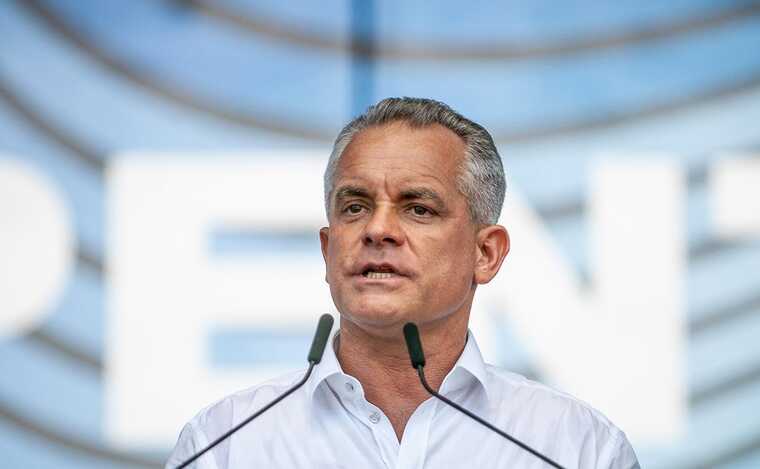 Fake passports didn’t help: Plahotniuc and Tutu arrested at a Greek international airport
