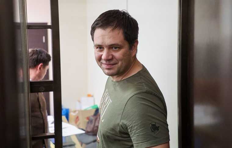Главный редактор Baza Глеб Трифонов арестован на два месяца решением суда
