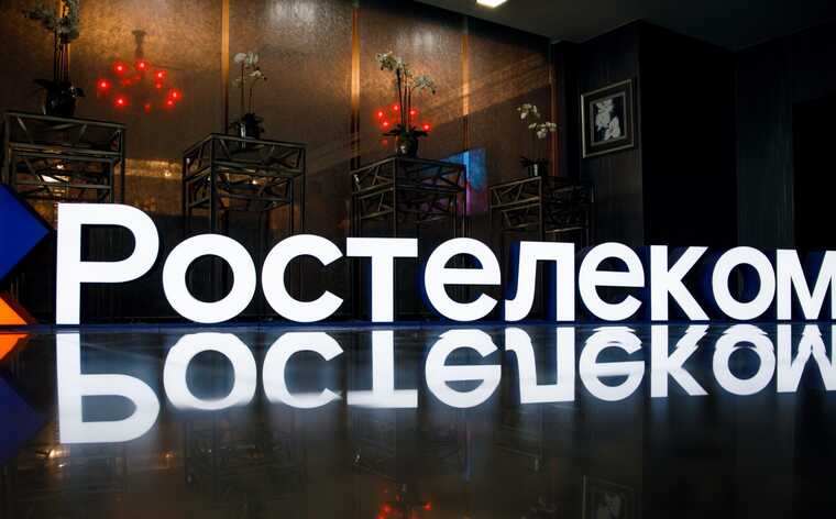 Ростелеком готовится выдать тайваньское железо за российское