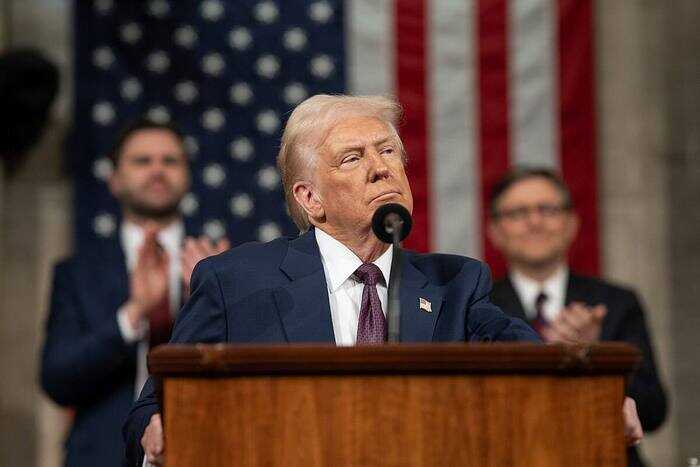 Трамп заявил о намерении отправить войска в Чикаго и Нью-Йорк для борьбы с преступностью