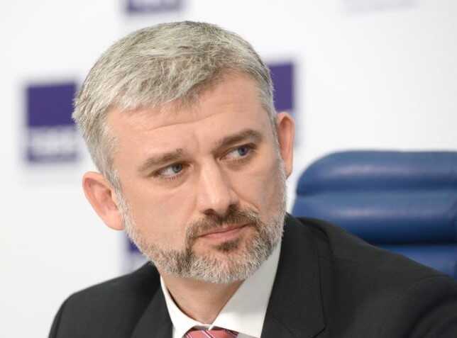 Фиктивные фирмы и миллиарды в карманах: как Евгений Дитрих и Артем Довлатов выводили деньги через ВЭБ
